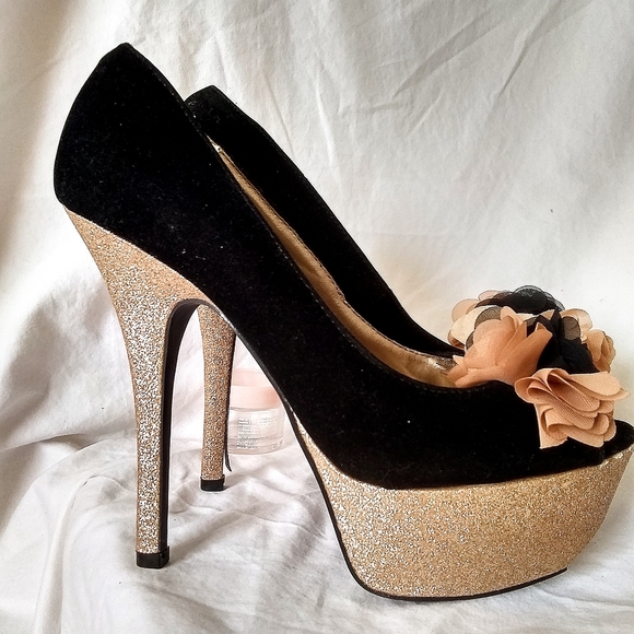 Charlotte Russe Shoes - Dazzling gold Tinkerbell stilettos